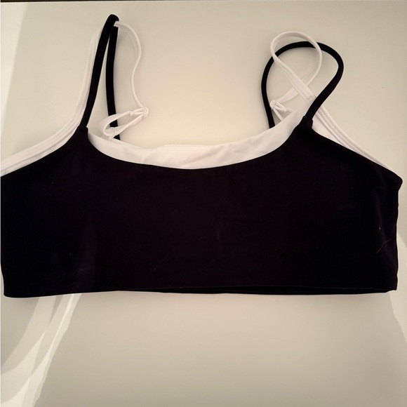 Good Hinge Black and White Women's Sports Bra - Picture 1 of 5